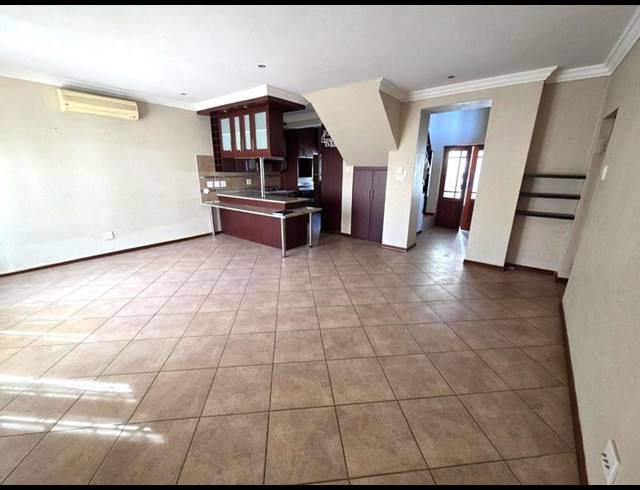 3 BEDROOM HOUSE FOR SALE IN OLYMPUS AH